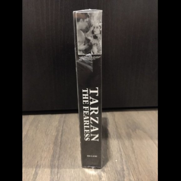 Tarzan The Fearless Hollywood Classics Collectors Edition VHS Tape SEALED - Picture 2 of 5